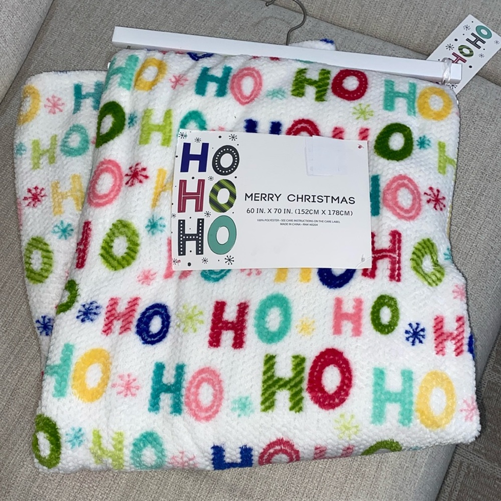 HOHOHO Holiday Christmas Plush Oversized Throw Blanket Reversible